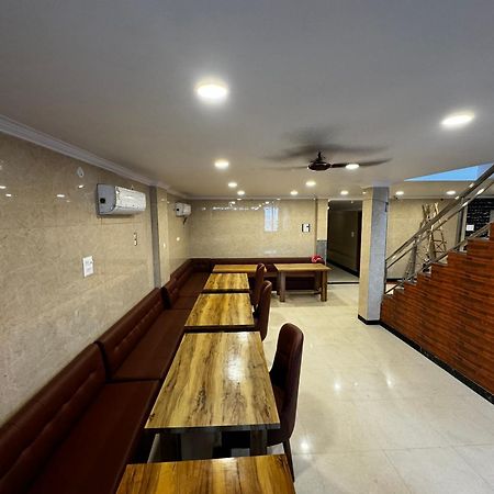 Hotel Walk Inn Faridabad Exterior photo