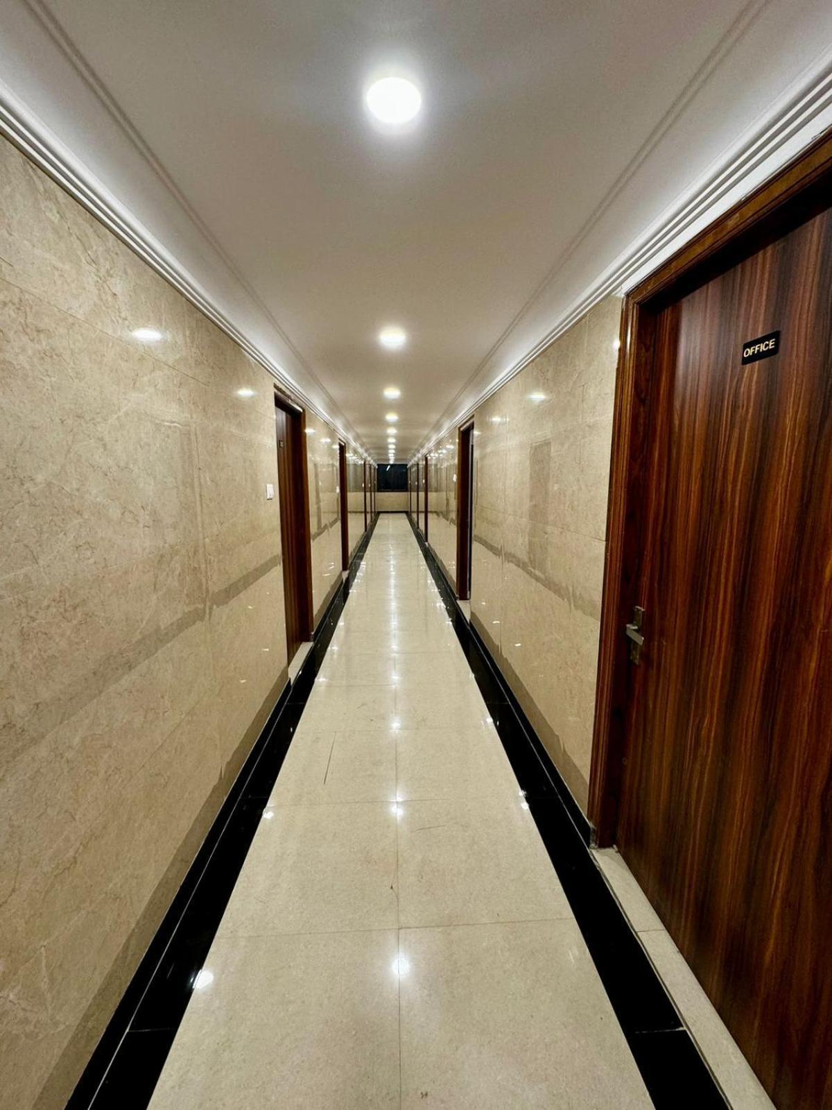 Hotel Walk Inn Faridabad Exterior photo